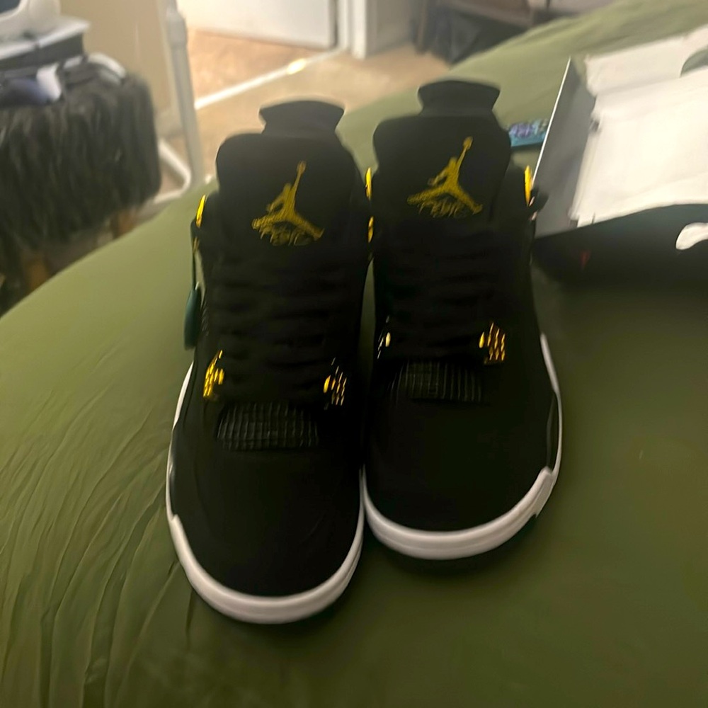 Men’s Jordan 4’s crowns size 11 brand new